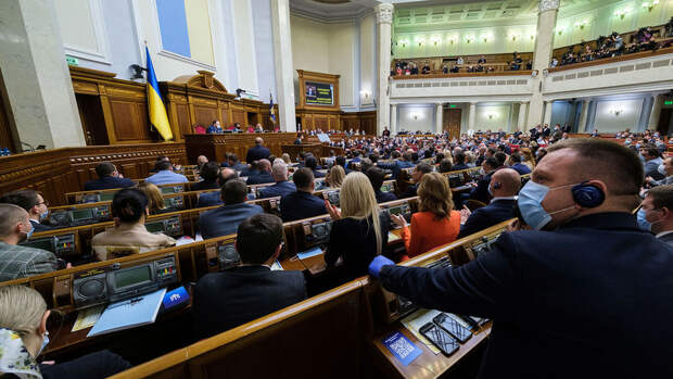 Депутат рады: раздор в украинском обществе не решит проблемы на фронте