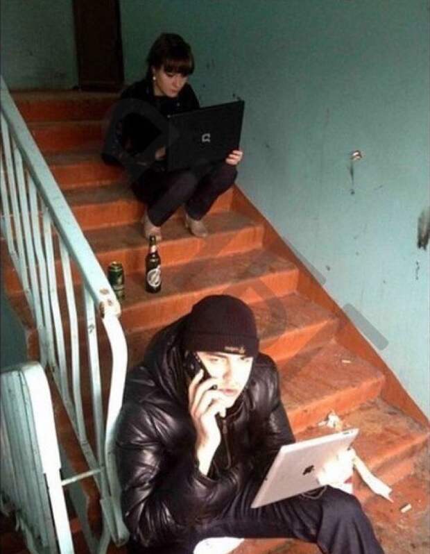 Впрочем, как и эти подъездные фрилансеры. Впрочем, как и эти подъездные фрилансеры. гламур, лакшери, прикол, шик, юмор
