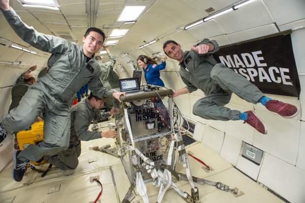 Team-micro_gravity_test_2013