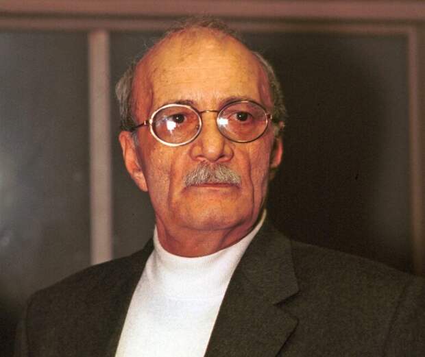 Набрал номер матери, уронил трубку и все: подробности ухода из жизни сына Георгия Данелии