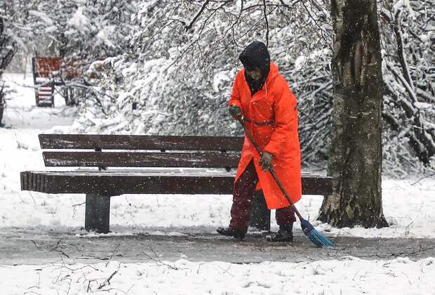 Москвичей предупредили о ненастье
