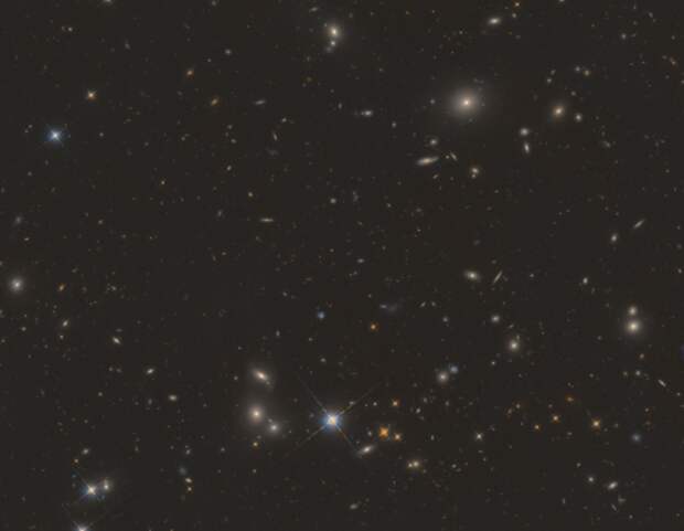 «Хаббл» получил самый масштабный снимок неба в ближнем инфракрасном диапазоне