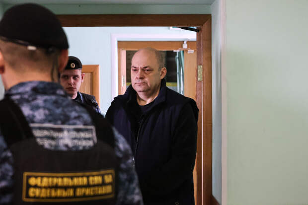 Экс-губернатор Курской области высказался об обвинении во взяточничестве