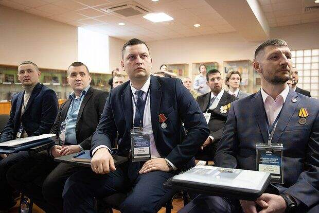 В МГИМО началось обучение третьего потока ветеранов СВО на управленцев