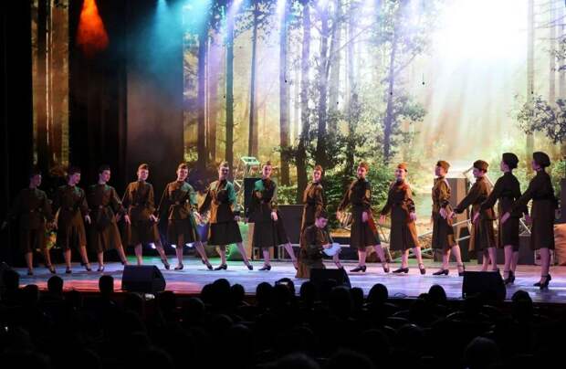 В Краснодарском институте культуры прошел концерт к 82-й годовщине освобождения города