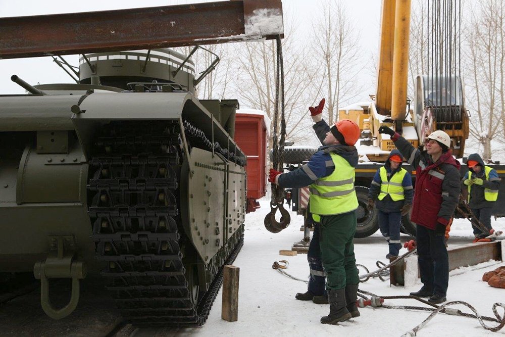 Уральские металлурги воссоздали танк Т-35