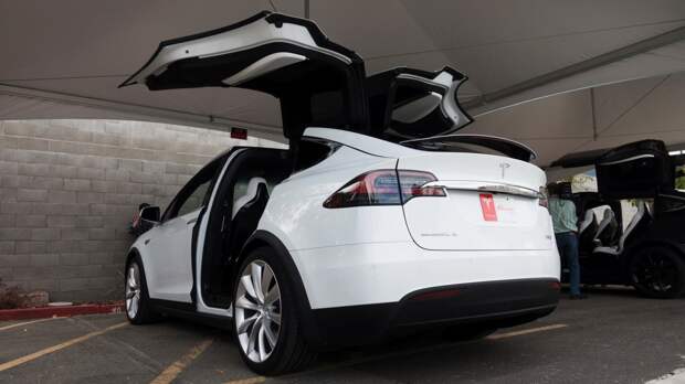 Tesla Model X: lincoln, автодизайн, двери