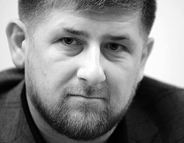 Глаза чеченцы. Рамзан Кадыров. Взгляд чеченца. Кадыров цвет глаз. Цвет глаз у чеченцев.