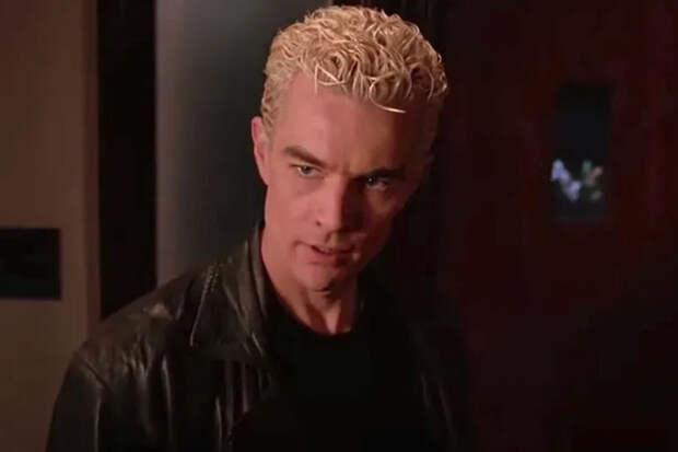 Актер Марстерс обратился к психотерапевту после съемок в "Баффи"