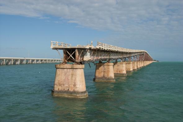 Морская железная дорога