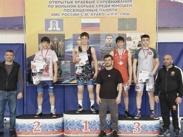 Спортсмен из Адыгейска стал бронзовым призером Открытого юношеского турнира по вольной борьбе