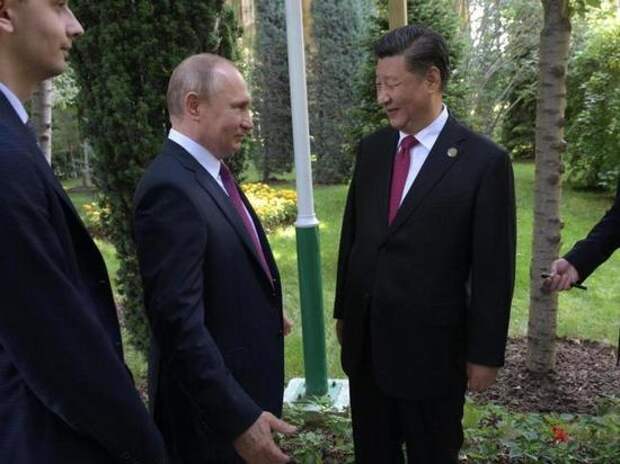 Встреча Путина и Си Цзиньпина состоится 4 февраля, в пятницу, до начала церемонии открытия Олимпийских игр. Планируется принятие совместного заявления о международных отношениях