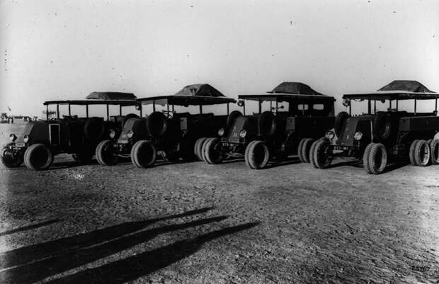 Renault MH "Sahara"- машинка для Африки renault, история