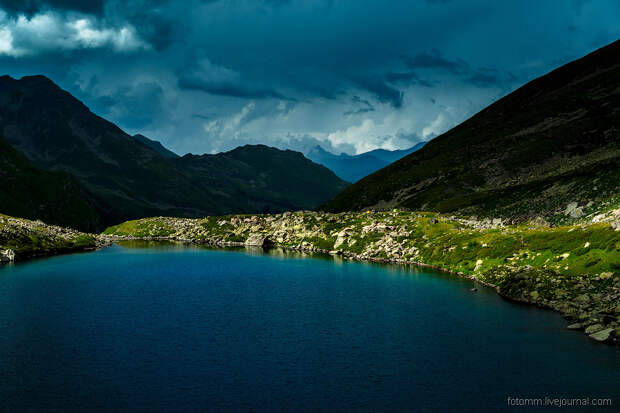 Озеро Семицветное на Кавказе Озеро Семицветное на Кавказе