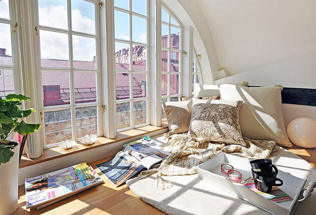 Cozy Reading Nook
