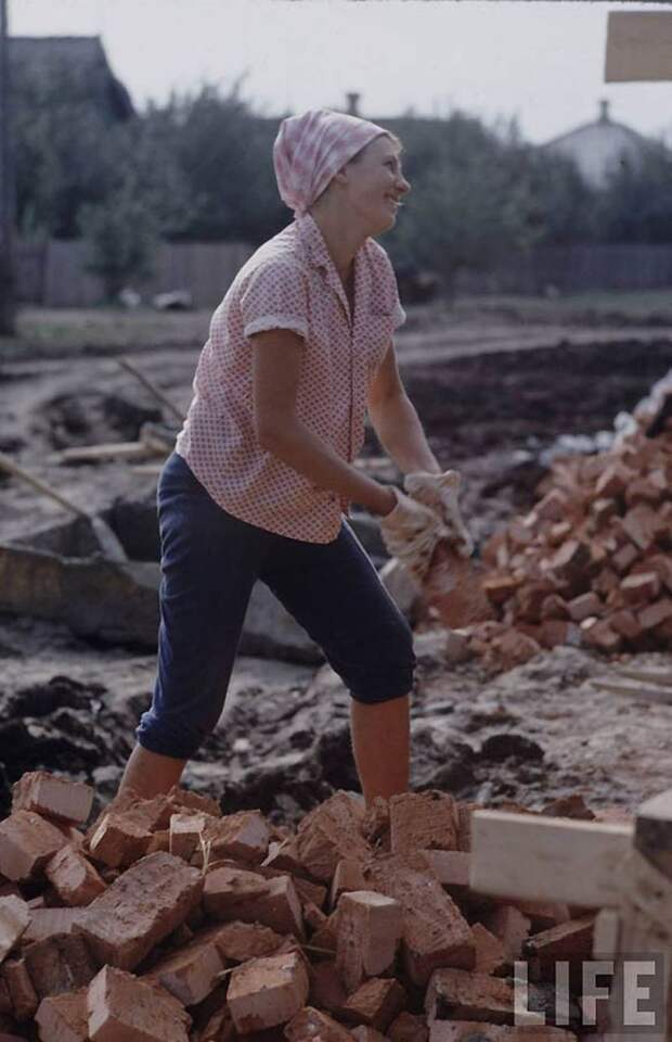 советская молодежь 1960-х годов