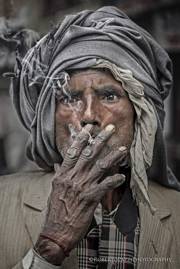 Уличный торговец в Агре бедность, индия, нищие, садху