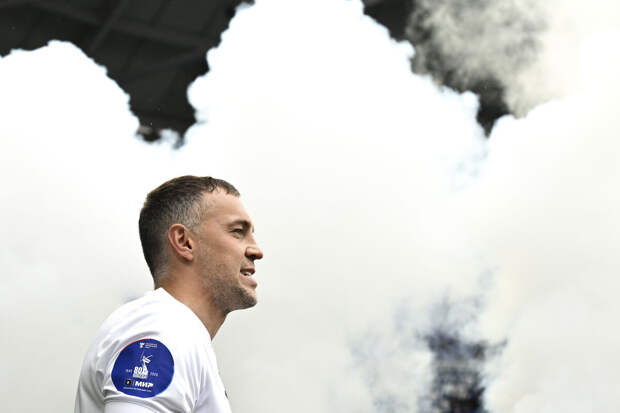 Форвард Дзюба: нынешние футболисты как только мячик видят - проблемы начинаются