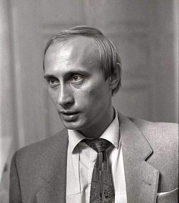 photos-of-young-Vladimir-Putin-11