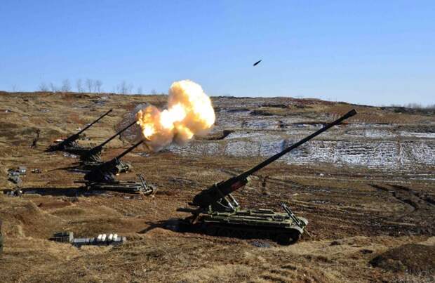 Боевая мощь воинственной КНДР в фотографиях