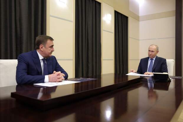 Губернатор Тульской области Алексей Дюмин приглашен на инаугурацию Путина 7 мая
