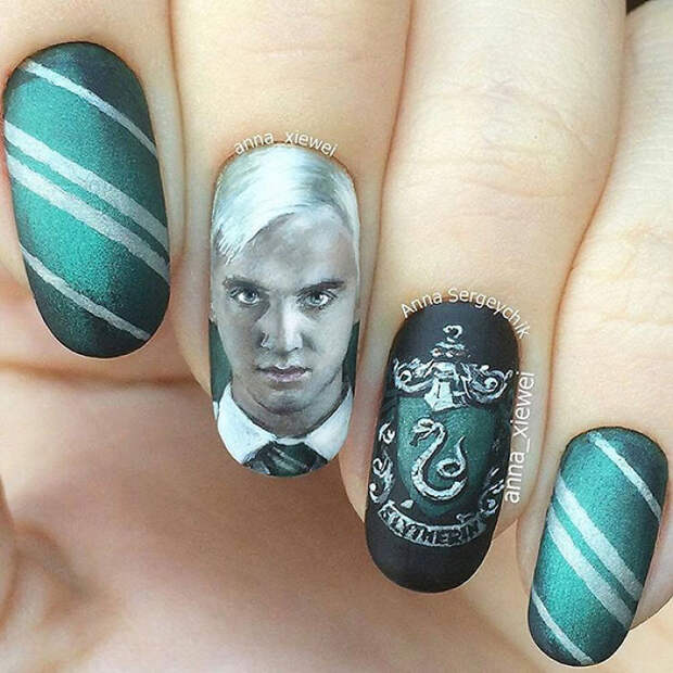 Harry Potter Nails Art