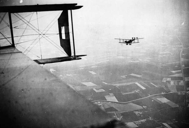8. Снимок из кабины британских боевиков-бомбардировщиков, 1918 война, война в воздухе, война в небе, вторая мировая война, исторические фото, первая мировая война