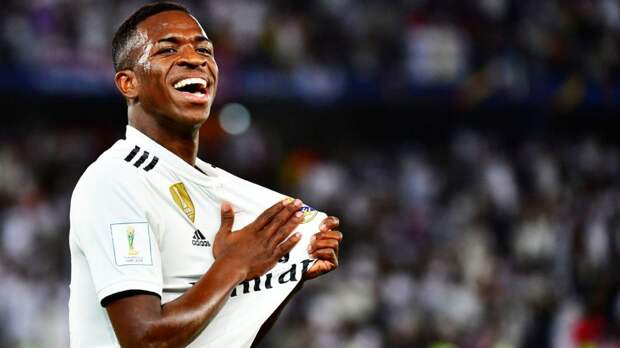 «Реал» разгромил «Шахтер» в матче Лиги чемпионов