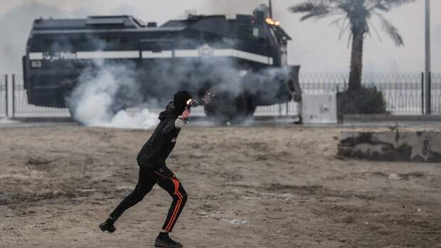 Сотни несовершеннолетних оказались в тюрьмах Бахрейна за участие в беспорядках