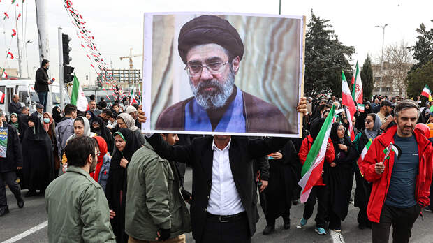 Пока вы не уснули: кома нового верховного лидера Ирана и ультиматум Венгрии Украине