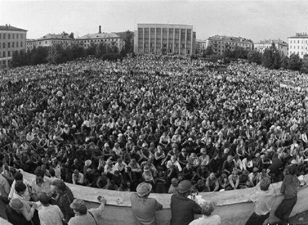 Новочеркасский расстрел рабочих 1962 года - черная страница истории Советской власти Новочеркасская трагедия, СССР, день в истории