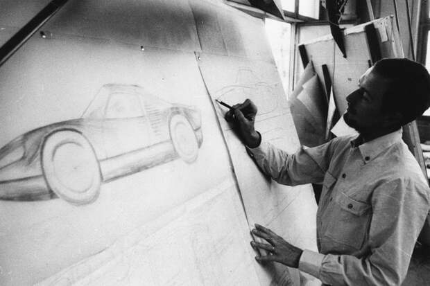 Создатель Porsche 911 скончался в возрасте 76 лет (11 фото) Создатель Porsche 911 скончался в возрасте 76 лет (11 фото)