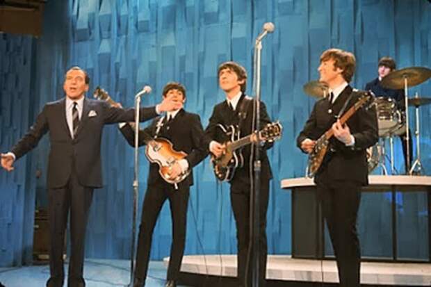 thebeatles-ed-sullivan-1964-3