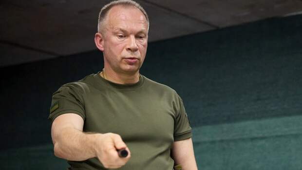 Сырский отреагировал на призывы отводить солдат ВСУ от Красноармейска ради их спасения