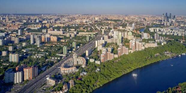 Владимир Ефимов сообщил о двукратном росте товарооборота Москвы с ОАЭ в 2021 году. Фото М. Денисова. Mos.ru