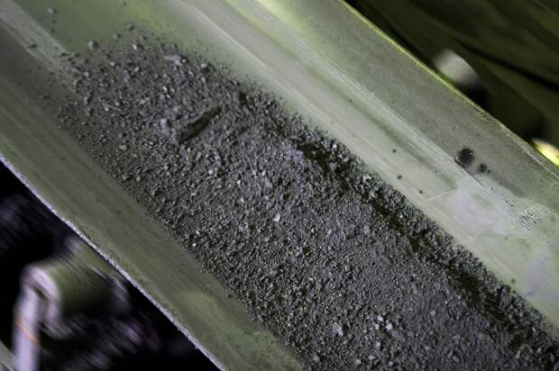 Руда рухнула до уровней 2022 года