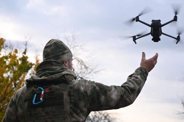 Специалисты Балтийского флота провели с военнослужащими занятие по противодействию ударным беспилотным летательным аппаратам