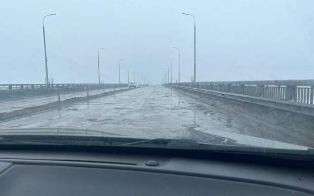 Ограничение проезда по Солотчинскому мосту продлили для грузовиков до марта 2027 года