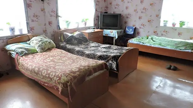 «Взвалили неподъёмную ношу»: в Пермском крае из-за нарушений закрывают частные дома престарелых