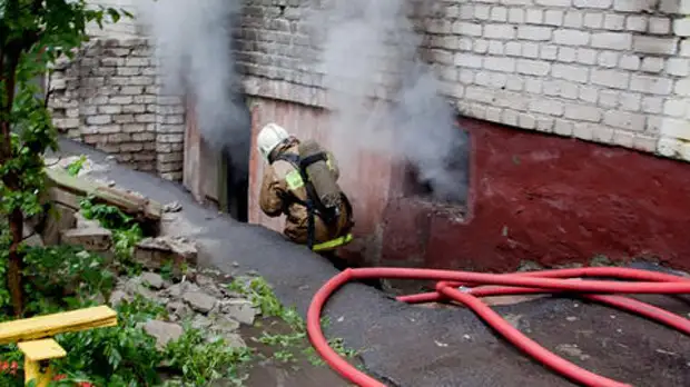 В Краснодаре горел жилой дом у парка Галицкого