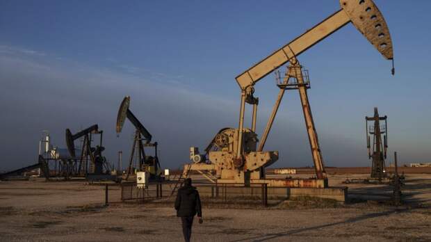Reuters: Россия стала основным поставщиком нефти в Сирию