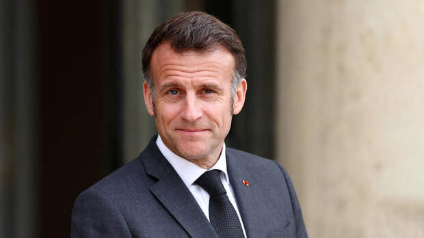 Макрон назвал высказывания Трампа в свой адрес "неизящными и недостойными"