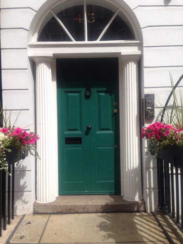 London door