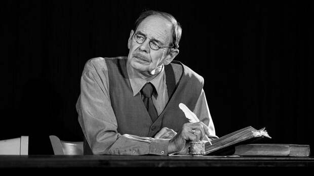 Умер заслуженный артист России Петр Складчиков