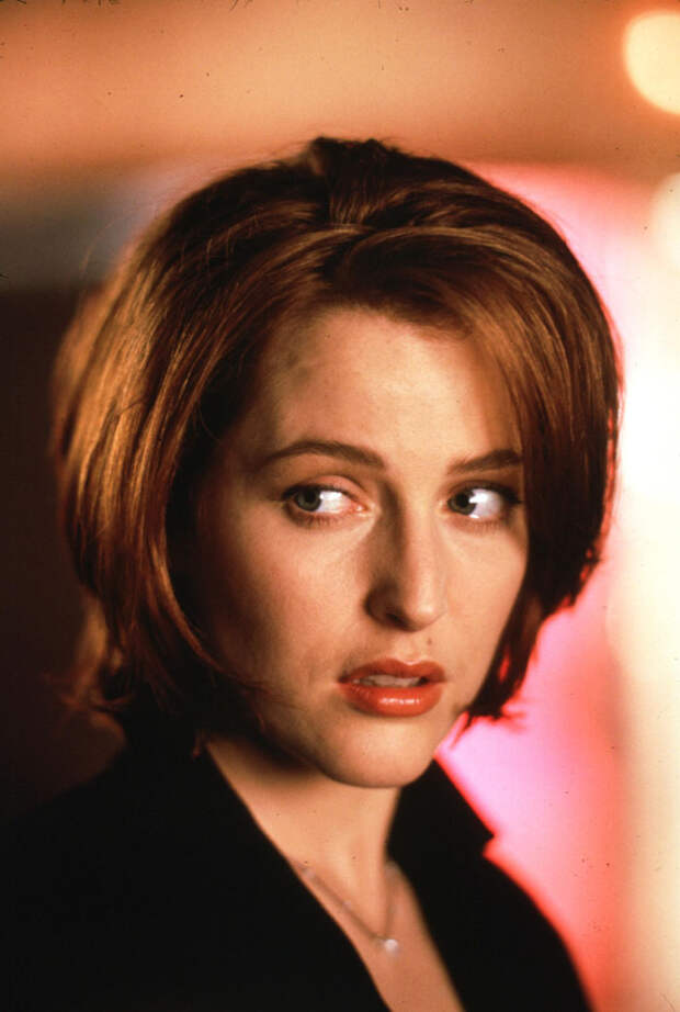 Джиллиан Андерсон (Gillian Anderson) в фотосессии Майкла Тая (Michael Tighe) (1997), фото 4