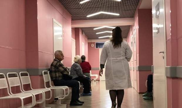 Врач поведал, к чему может привести «ком в груди»