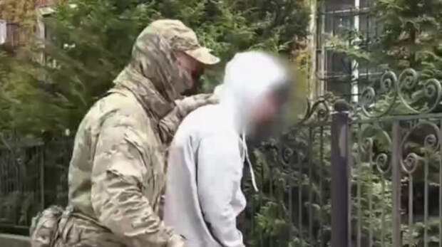 Пойман гражданин РФ, готовивший взрыв на параде в День Победы