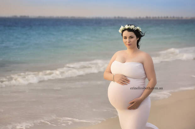 Это австралийка Кимберли Туччи, мать двоих детей, ожидающая в скором времени еще пятерых.  беременность, близнецы, фотографии