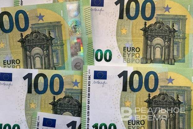 Евросоюз выделит Украине 90 млрд евро на военные закупки