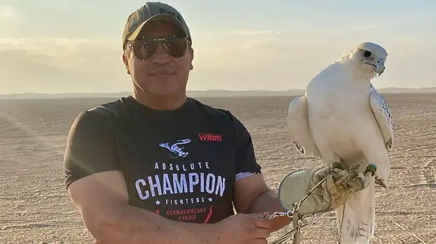 «Сначала он спросит у матери»: Мендес о возвращении Хабиба, талантливости братьев Нурмагомедовых и нападках Макгрегора